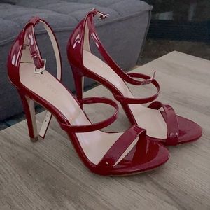 Red 7 size sandals